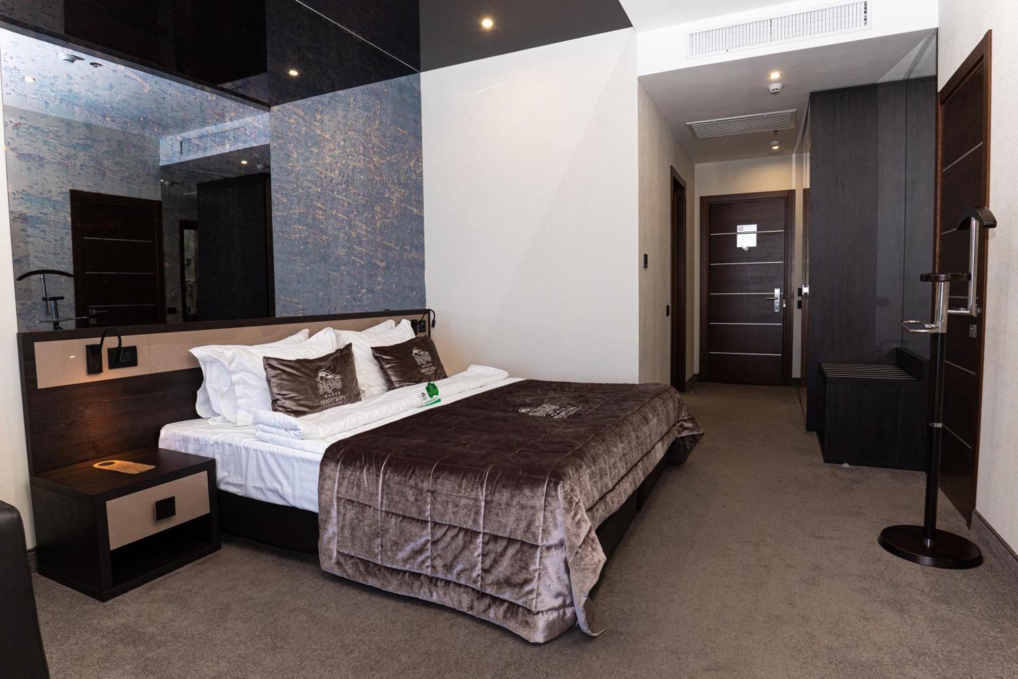Nemo Hotel Resort & Spa Oděsa Exteriér fotografie A room at the hotel