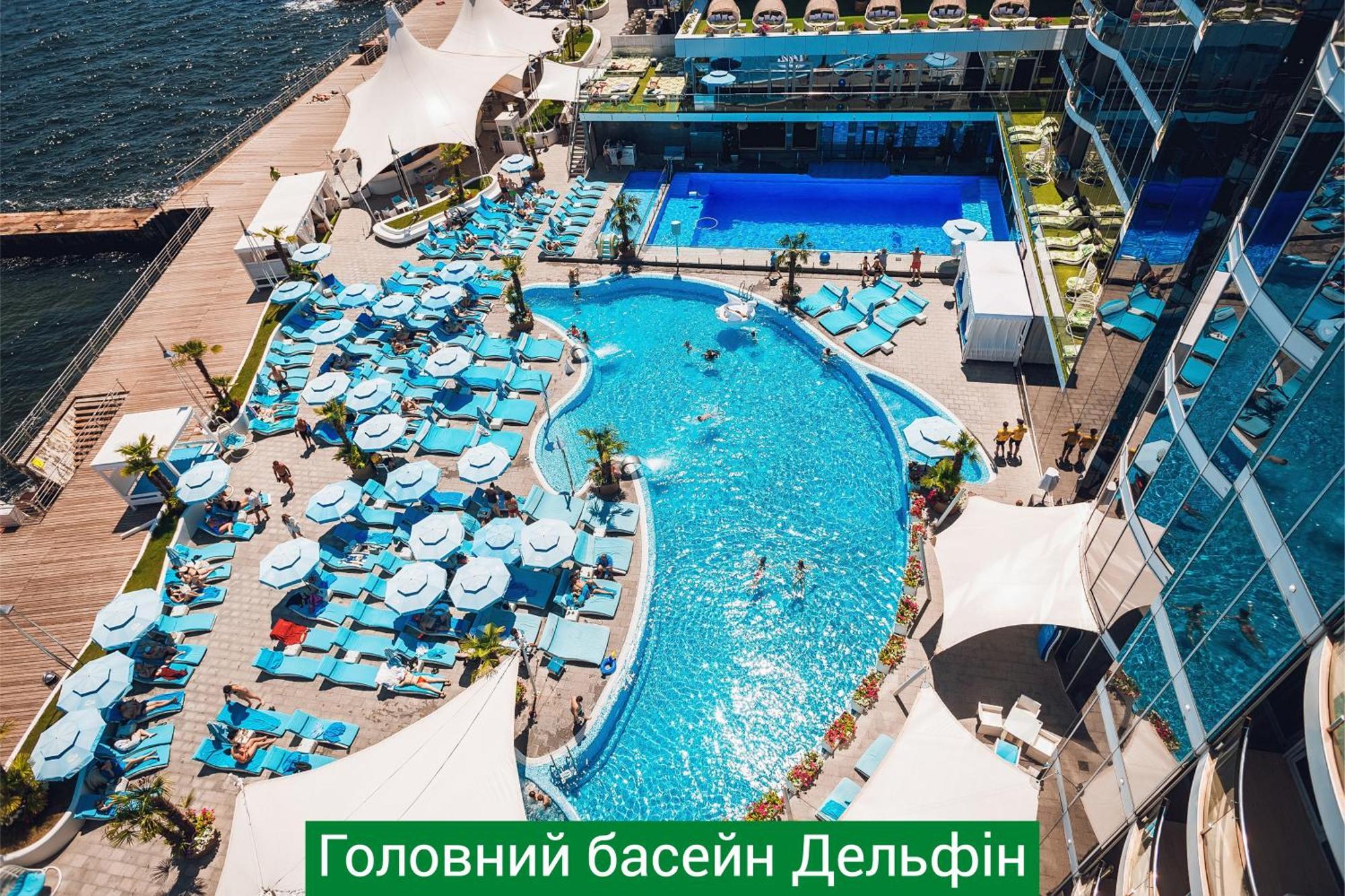 Nemo Hotel Resort & Spa Oděsa Exteriér fotografie The main swimming pool of the complex